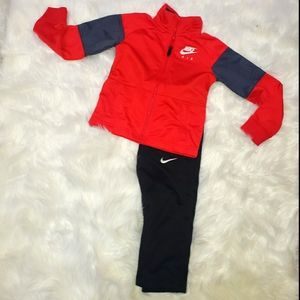 Nike jogging suit
